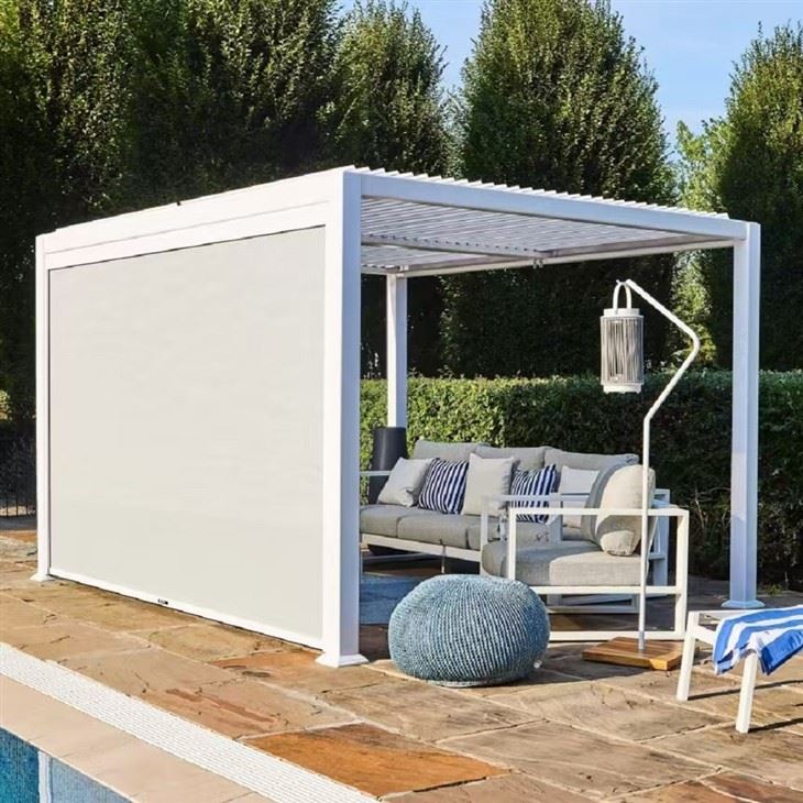 Aluminium Louvered Pergola